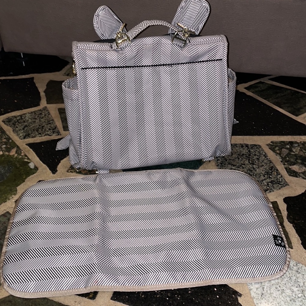 JUJUBE B.F.F. DIAPER BAG - QUEEN OF THE NILE - Picture 12 of 12